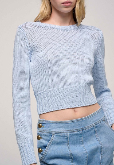 Товар голубого цвета с внутренней стороны