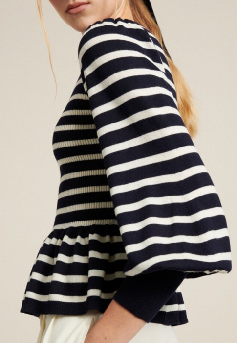 джемпер  из италии вид сбоку