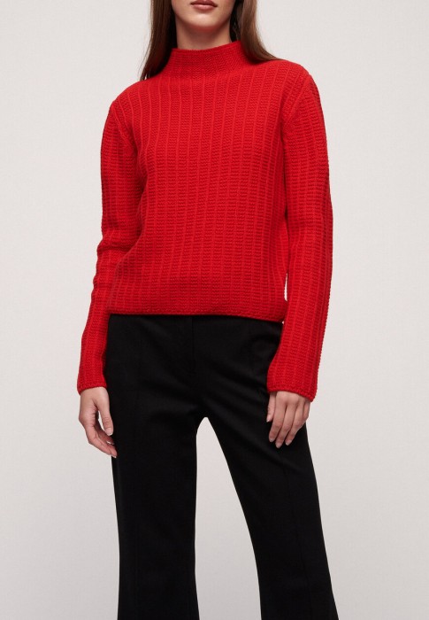 джемпер  из италии вид сбоку