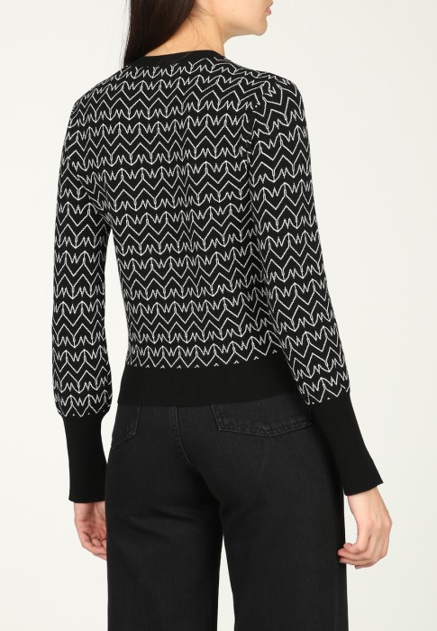 джемпер  из италии вид сбоку