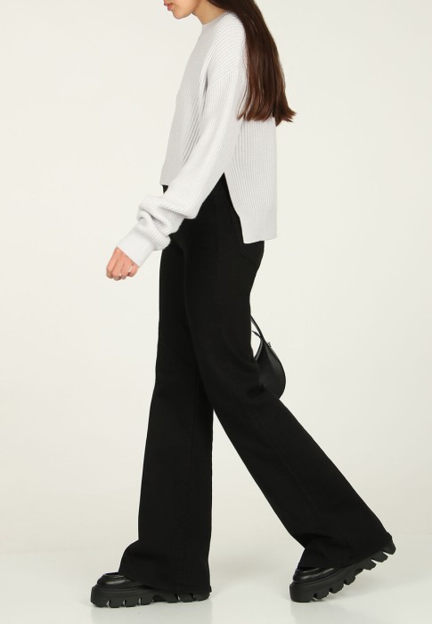 джемпер  из италии вид сбоку