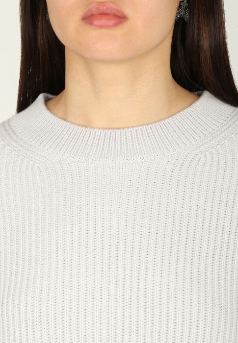 Продукция для женщин фото