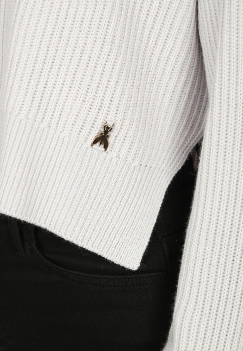 джемпер  универсального стиля с лицевой стороны