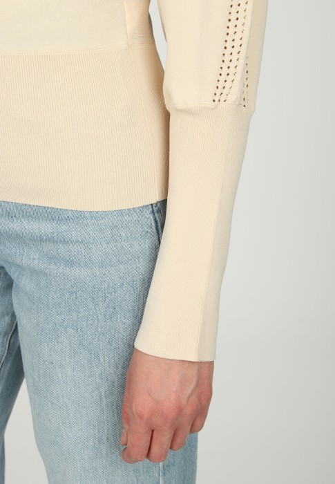 джемпер  универсального стиля с лицевой стороны