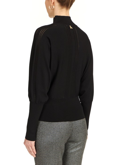 джемпер  из италии вид сбоку