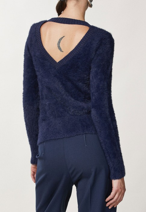 джемпер  из италии вид сбоку