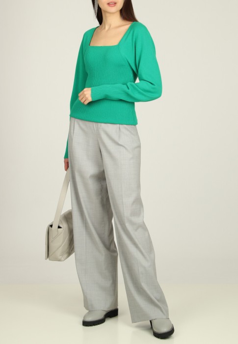 джемпер  из италии вид сбоку