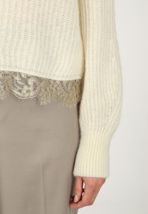 джемпер  универсального стиля с лицевой стороны