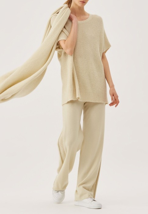 джемпер  из италии вид сбоку