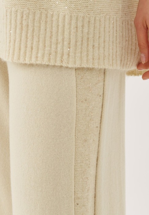 джемпер  из проверенных материалов спереди