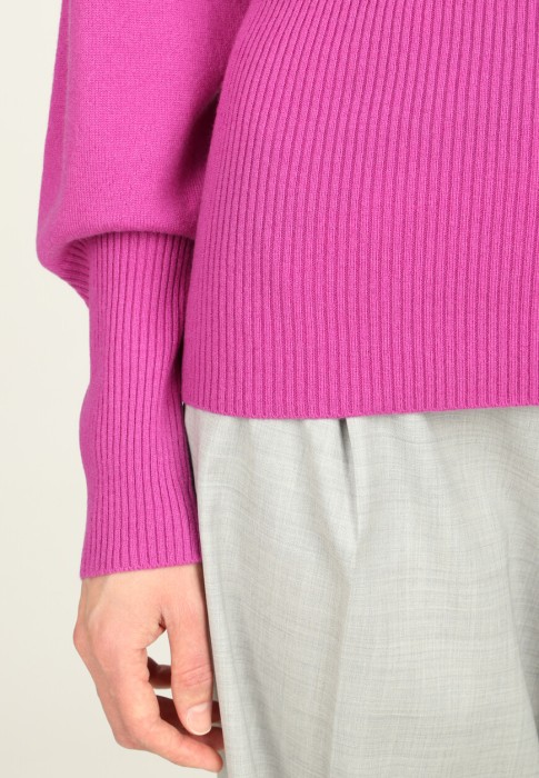 джемпер  из проверенных материалов спереди