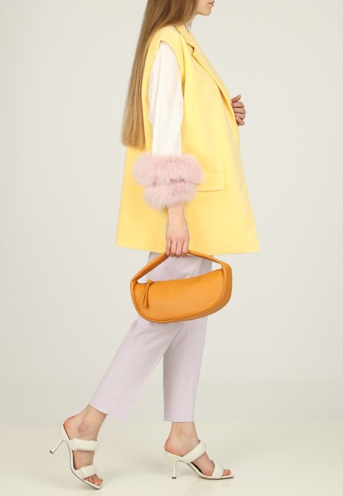 джемпер  универсального стиля с лицевой стороны