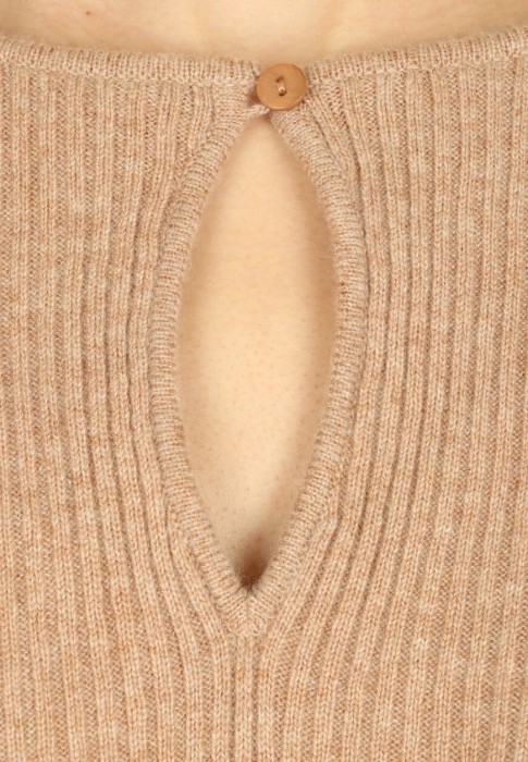 джемпер  из проверенных материалов спереди