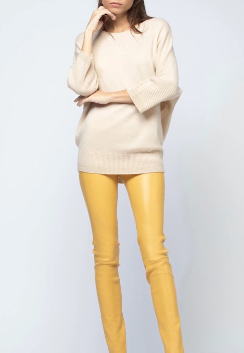 джемпер  из италии вид сбоку