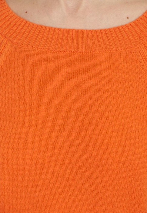 джемпер  из проверенных материалов спереди