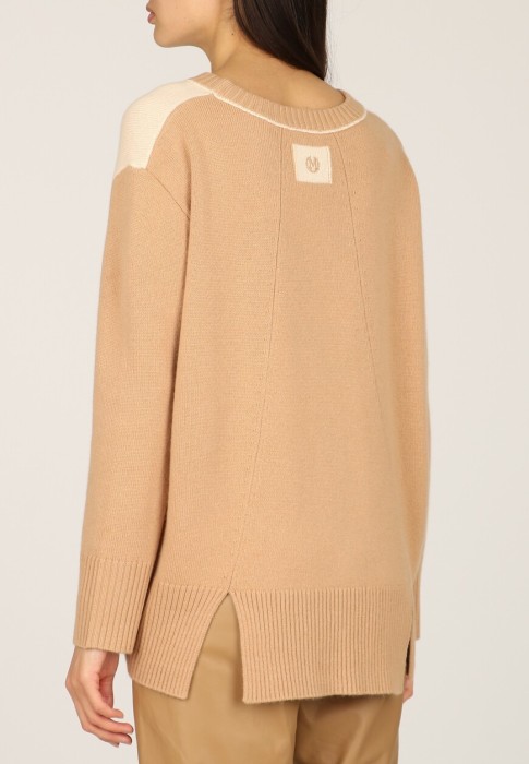 джемпер  из италии вид сбоку