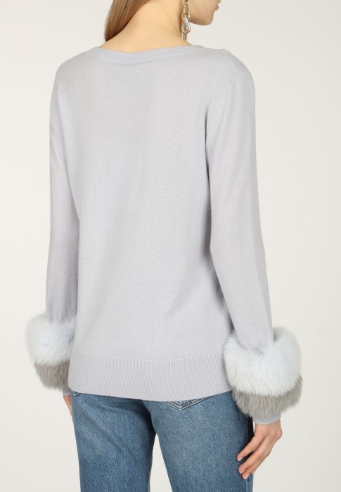 Товар фиолетового цвета с внутренней стороны