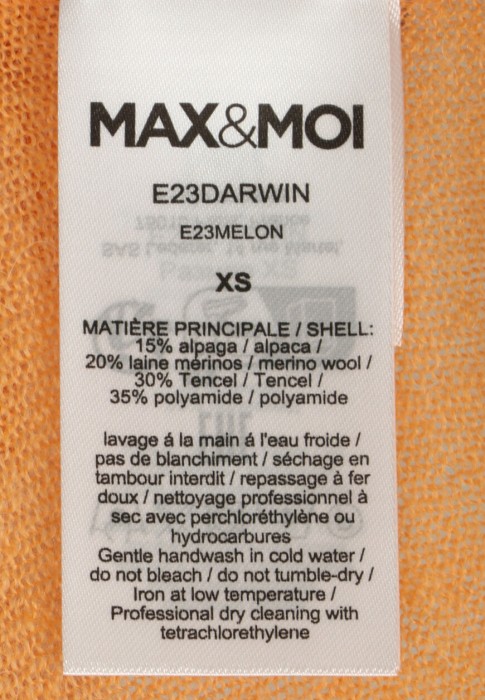 джемпер  универсального стиля с лицевой стороны