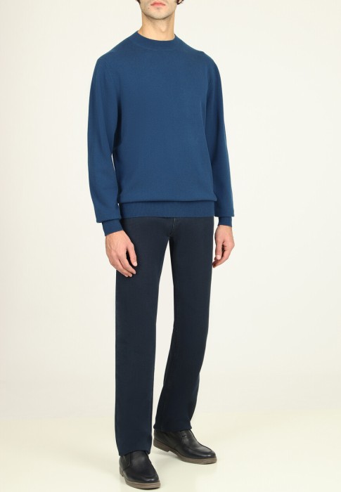 джемпер  от бренда allude вид слева