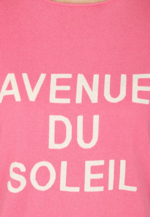 Товар розового цвета с внутренней стороны