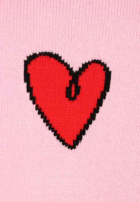 Товар розового цвета с внутренней стороны