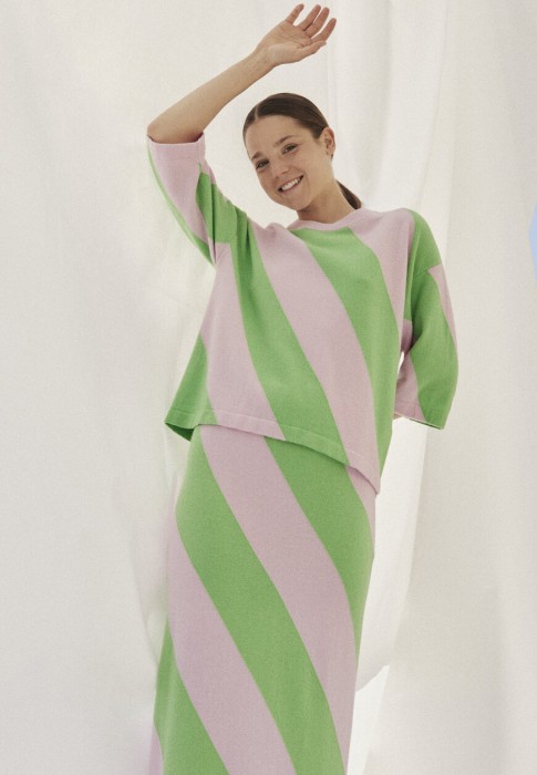 Продукция для женщин фото