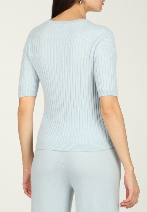 джемпер  из германии вид сбоку