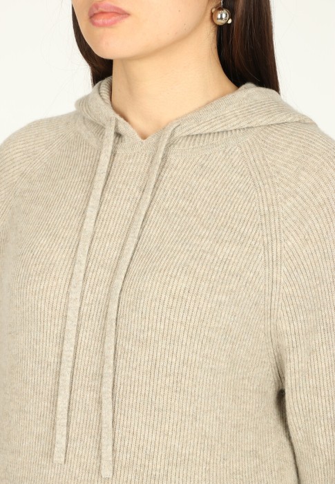 джемпер  из проверенных материалов спереди