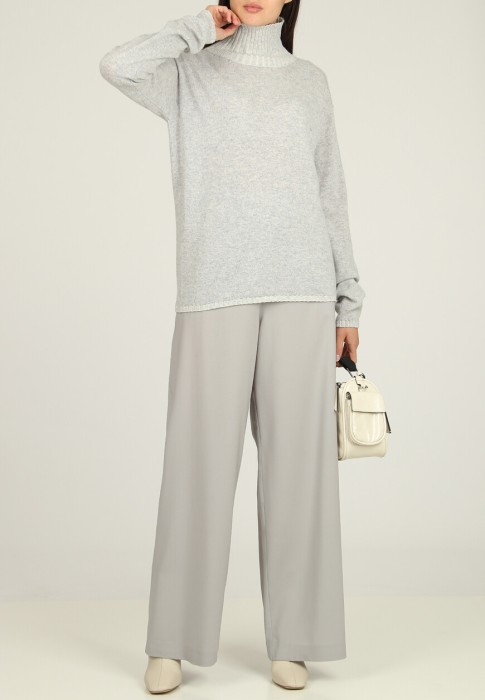 джемпер  из италии вид сбоку