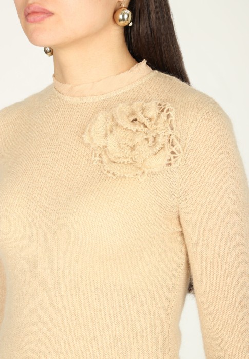 джемпер  универсального стиля с лицевой стороны