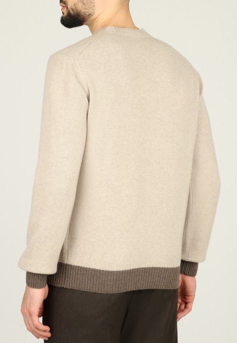 джемпер  из италии вид сбоку