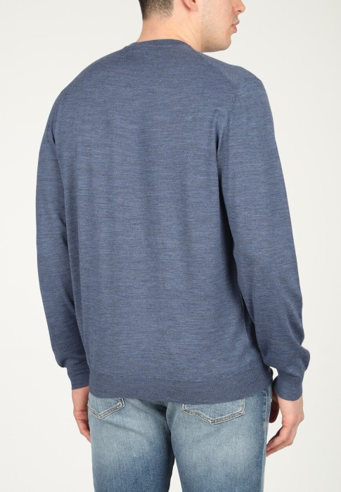 джемпер  из италии вид сбоку