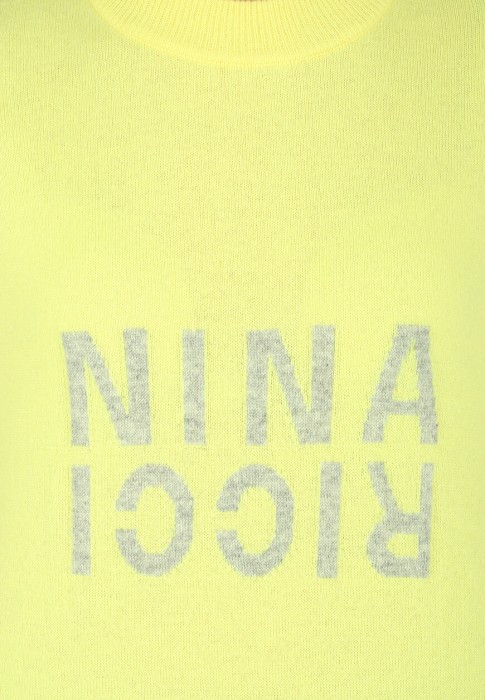 Товар желтого цвета с внутренней стороны