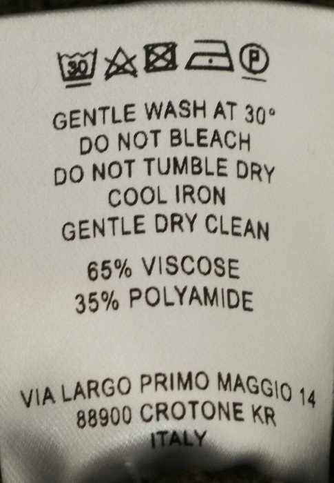 джемпер  универсального стиля с лицевой стороны