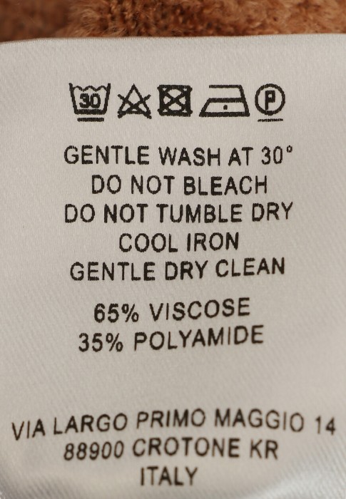 джемпер  универсального стиля с лицевой стороны