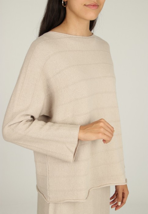 джемпер  из проверенных материалов спереди