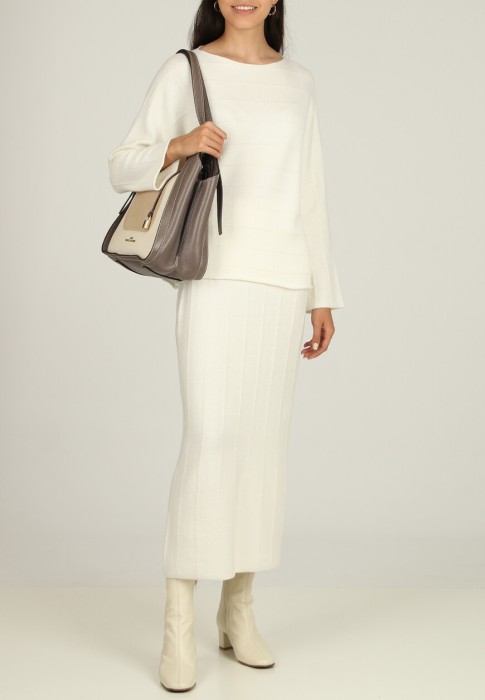 джемпер  из италии вид сбоку