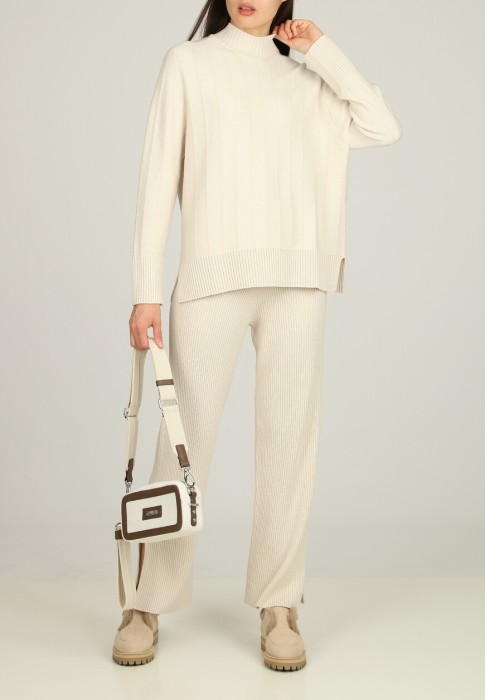 джемпер  по цене 41930 руб вид справа