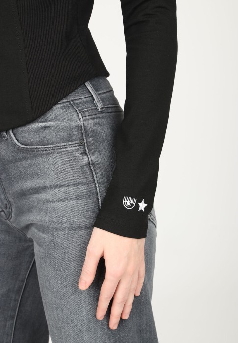 Продукция для женщин фото