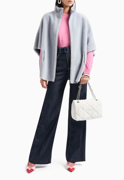 джемпер  от бренда emporio armani вид слева