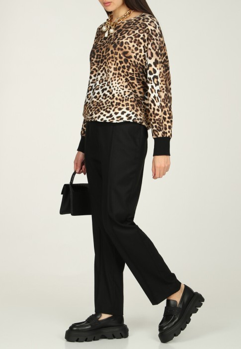 джемпер  из италии вид сбоку