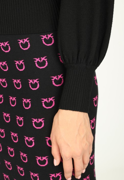 Продукция для женщин фото