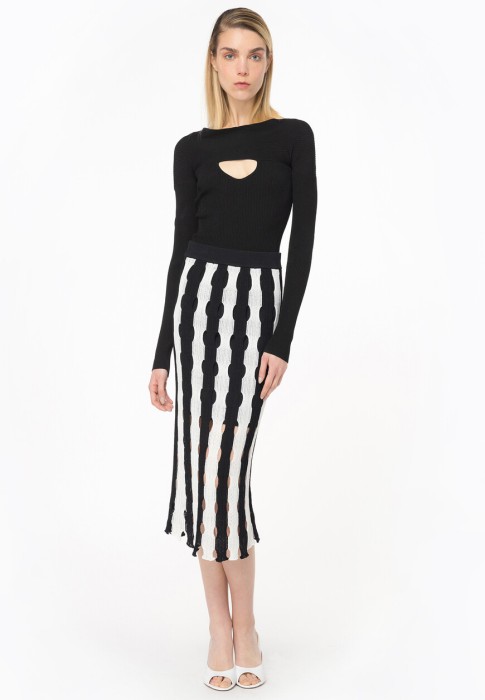 джемпер  из италии вид сбоку