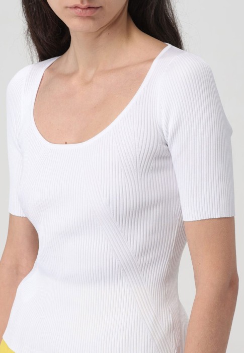 джемпер  из италии вид сбоку