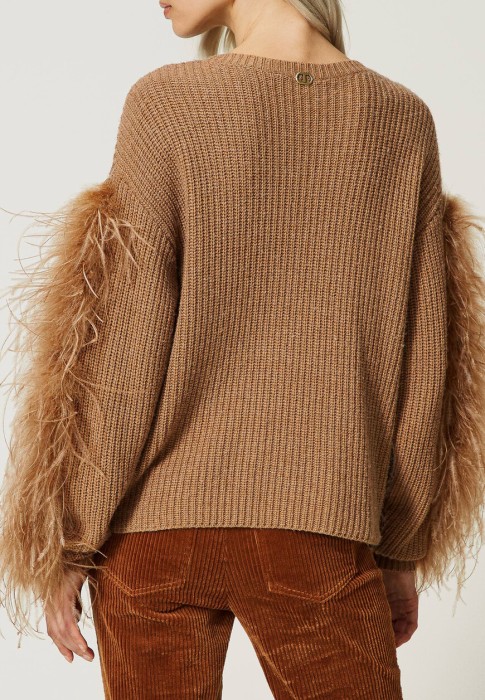 джемпер  из италии вид сбоку