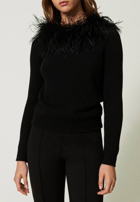 джемпер  от бренда twinset milano вид слева