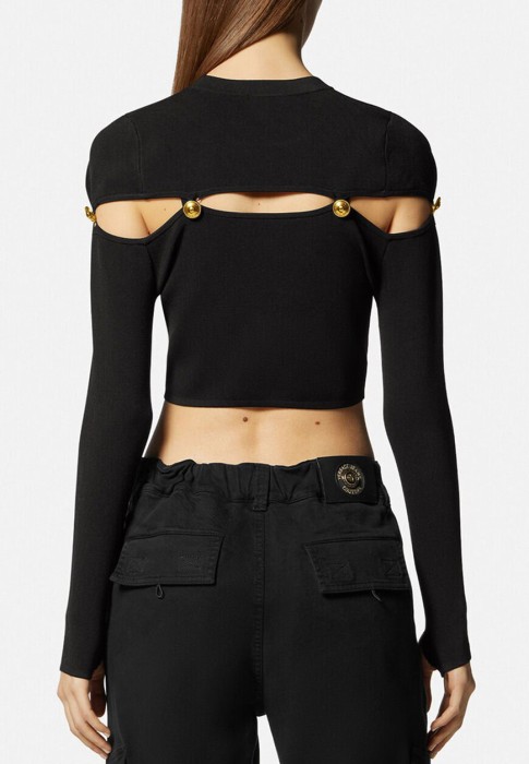 Товар черного цвета с внутренней стороны