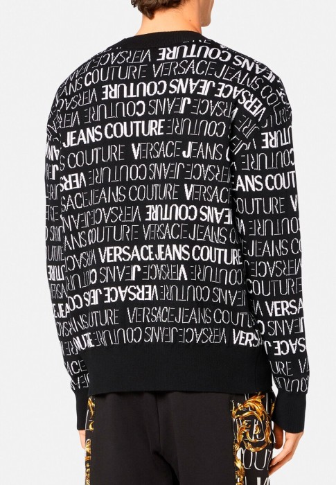 Товар черного цвета с внутренней стороны