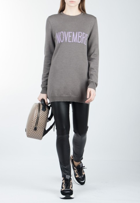 джемпер  по цене 25130 руб вид справа