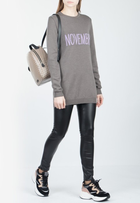 джемпер  - качественный продукт вид сбоку